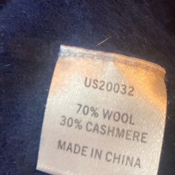 Cashmere! - Picture 5 of 5